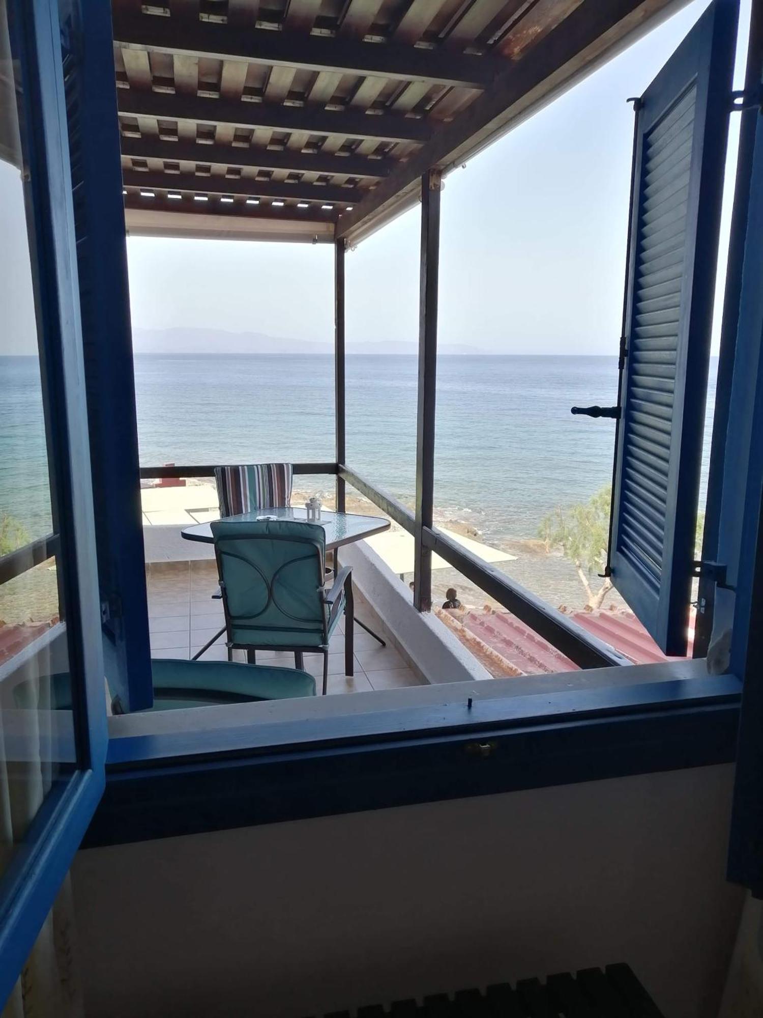On The Sea Despoina Apartment At Mochlos Creta Екстер'єр фото