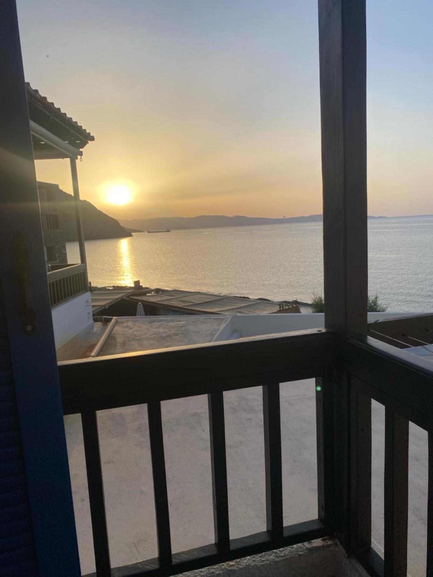 On The Sea Despoina Apartment At Mochlos Creta Екстер'єр фото